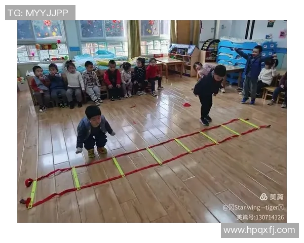 少儿足球规则详解与实用技巧助力孩子快乐成长与团队合作